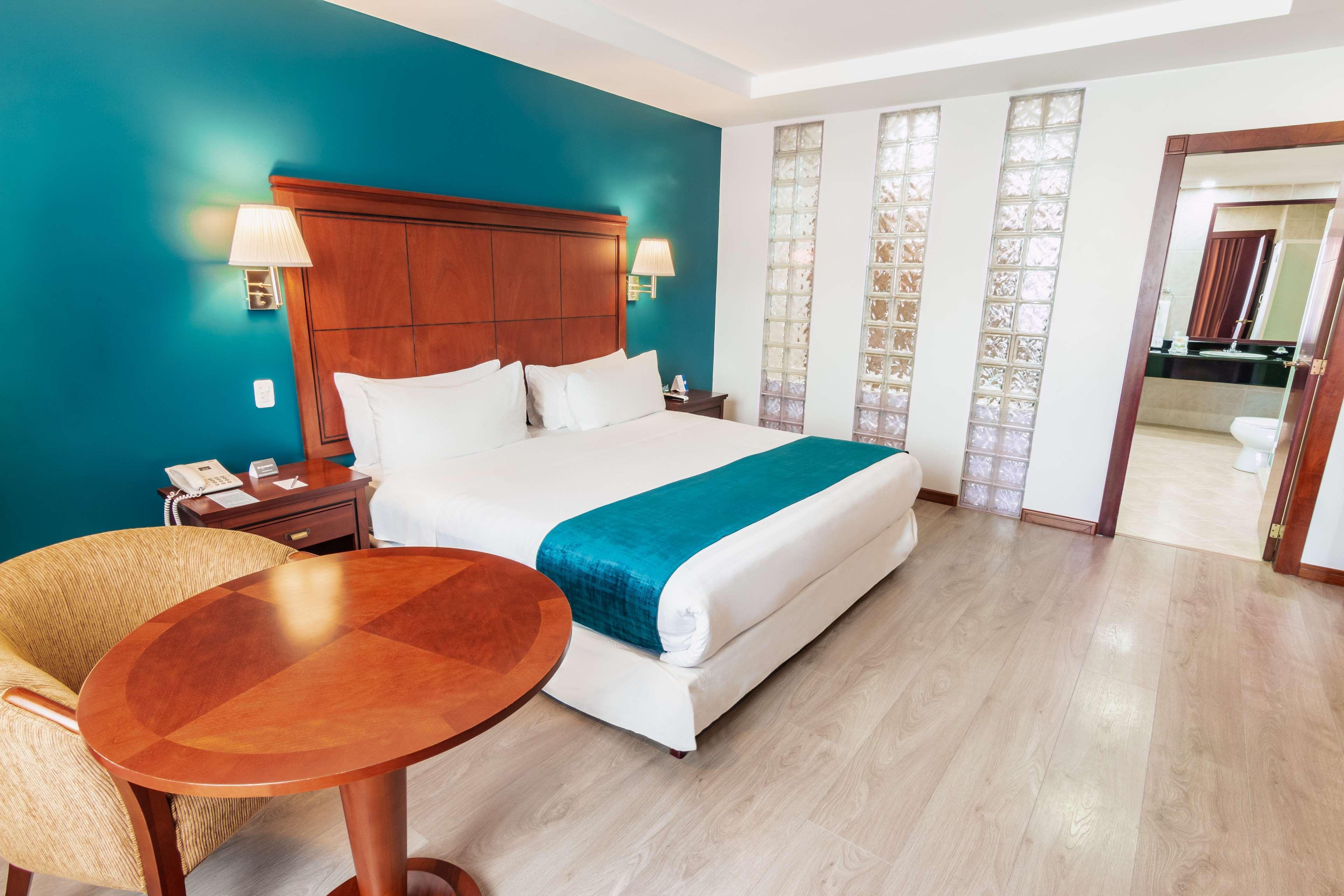 Sonesta Hotel Лоха Екстериор снимка