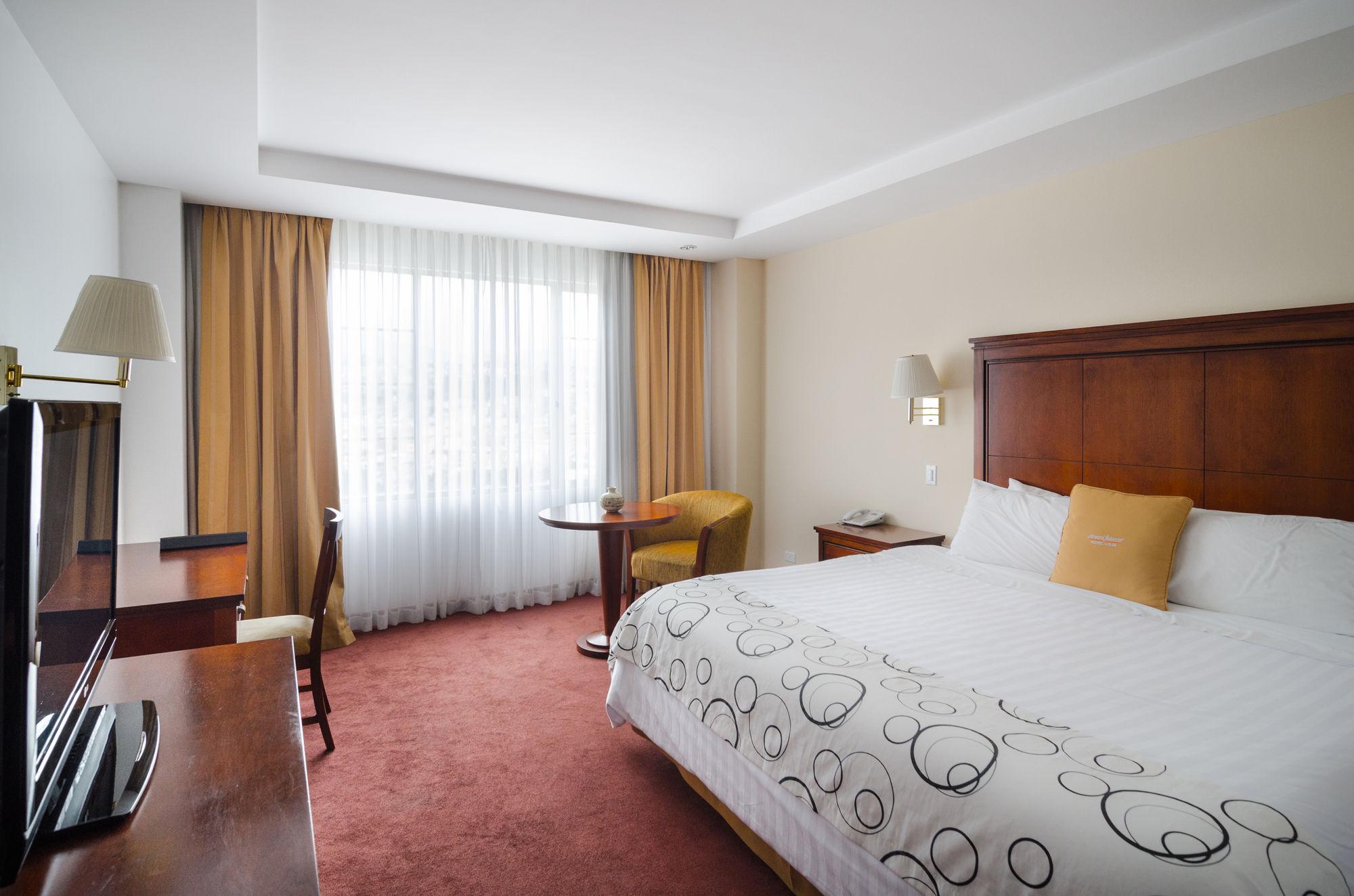 Sonesta Hotel Лоха Екстериор снимка